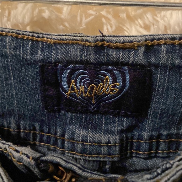 Vintage Angels Jeans With a Flare. Size 9. Pre-owned and in good shape. - Picture 3 of 14